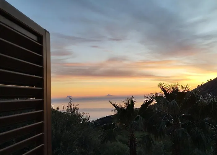 Casa Delle Palme * צ'פאלו